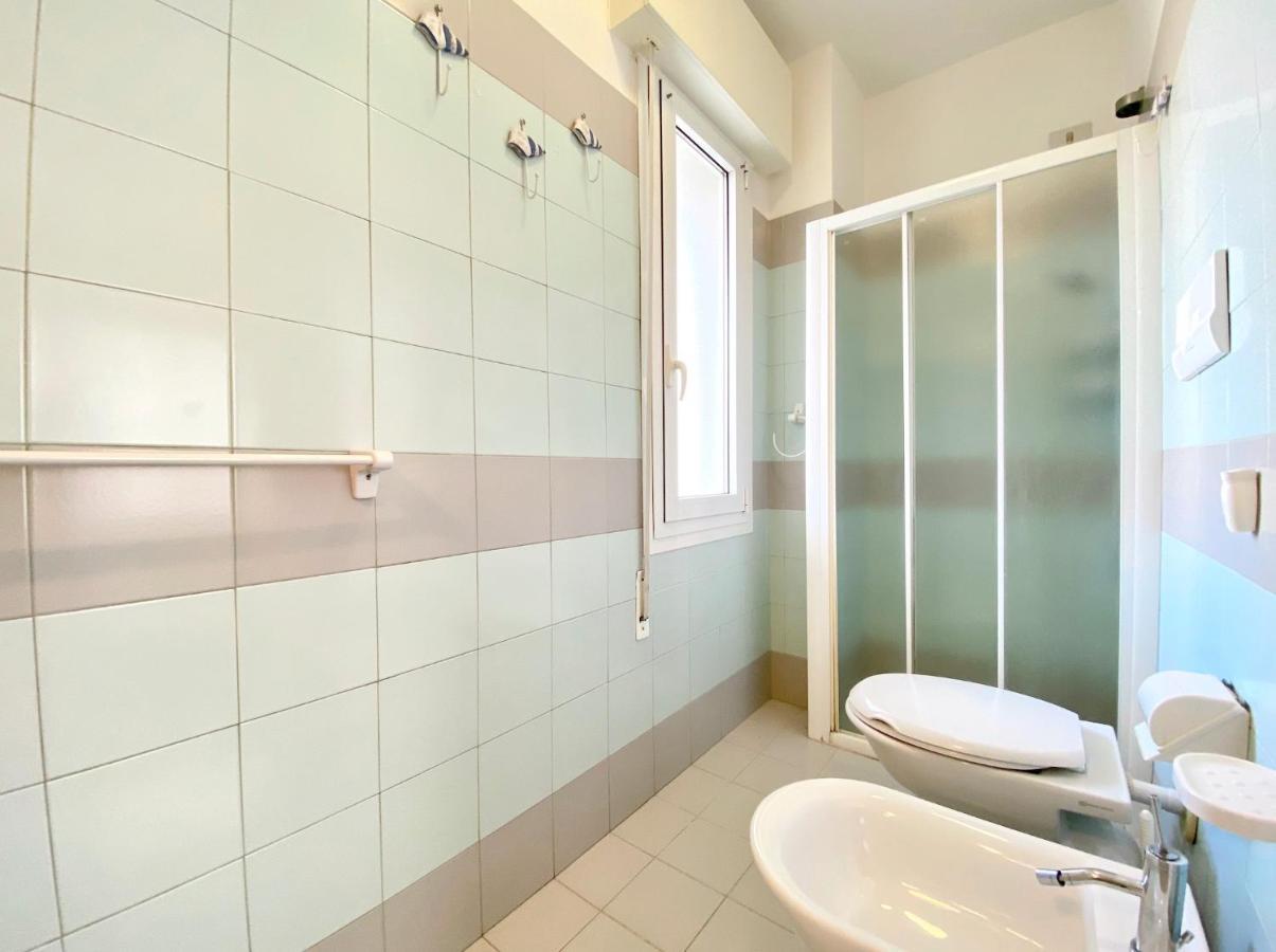 Appartamenti Cristina Carraro Immobiliare - Family Apartments Lido di Jesolo Buitenkant foto
