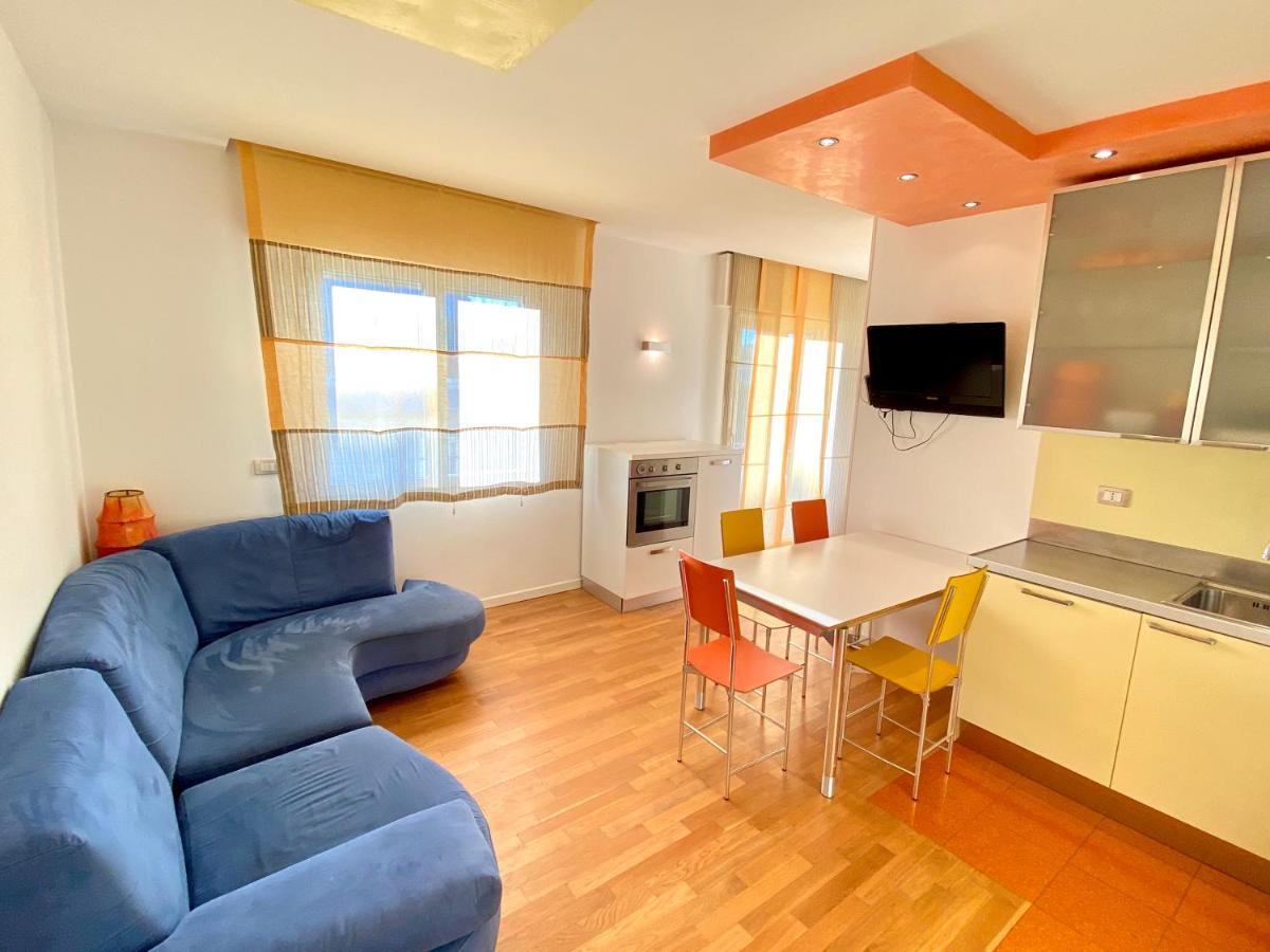 Appartamenti Cristina Carraro Immobiliare - Family Apartments Lido di Jesolo Buitenkant foto