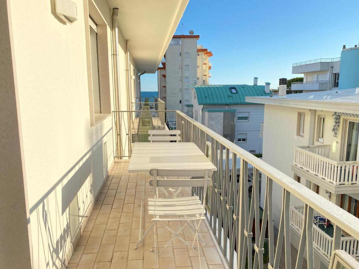 Appartamenti Cristina Carraro Immobiliare - Family Apartments Lido di Jesolo Buitenkant foto